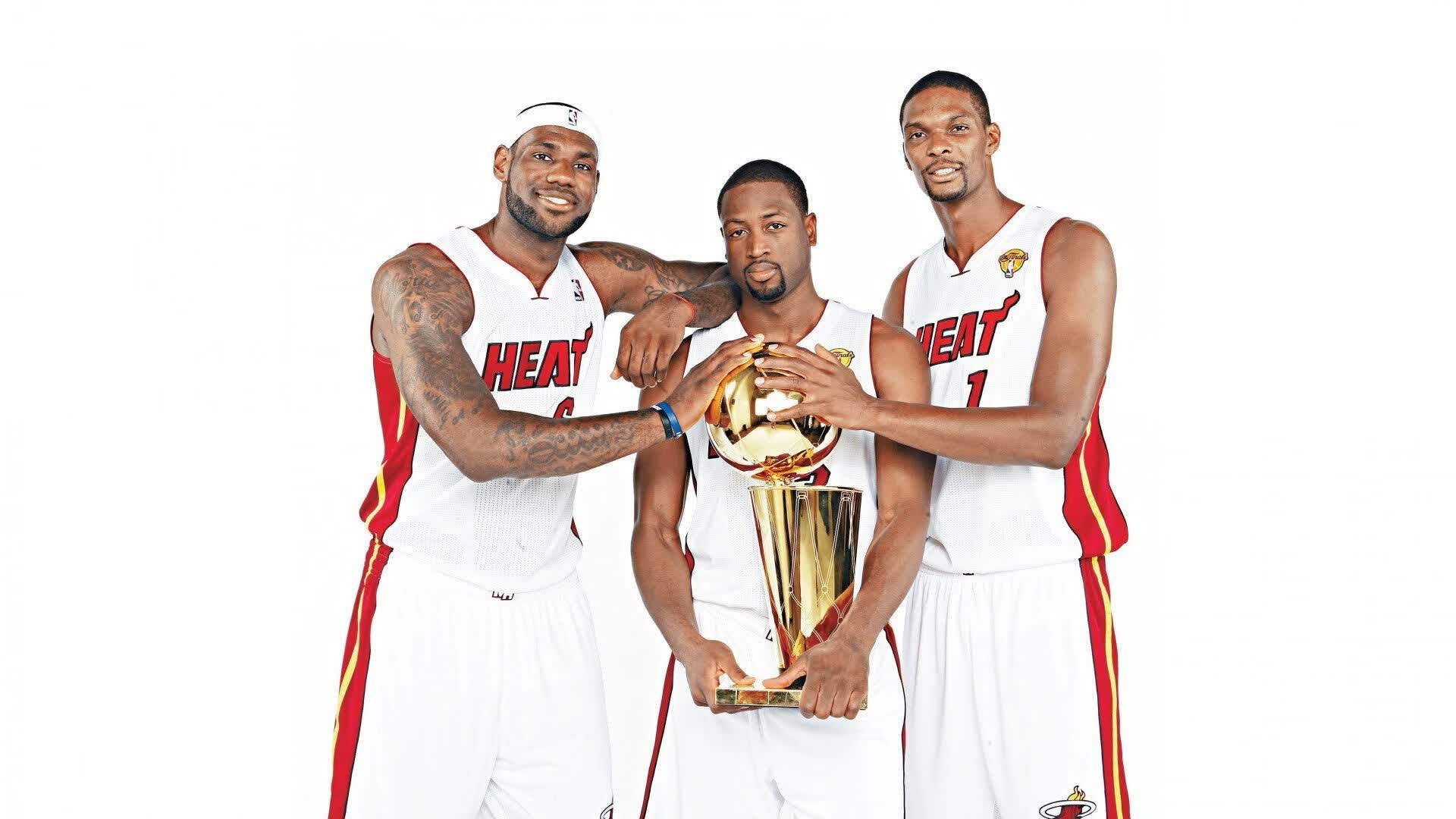 亿元合同满天飞,谁是真神谁是水货?NBA新赛季薪资TOP10引热议